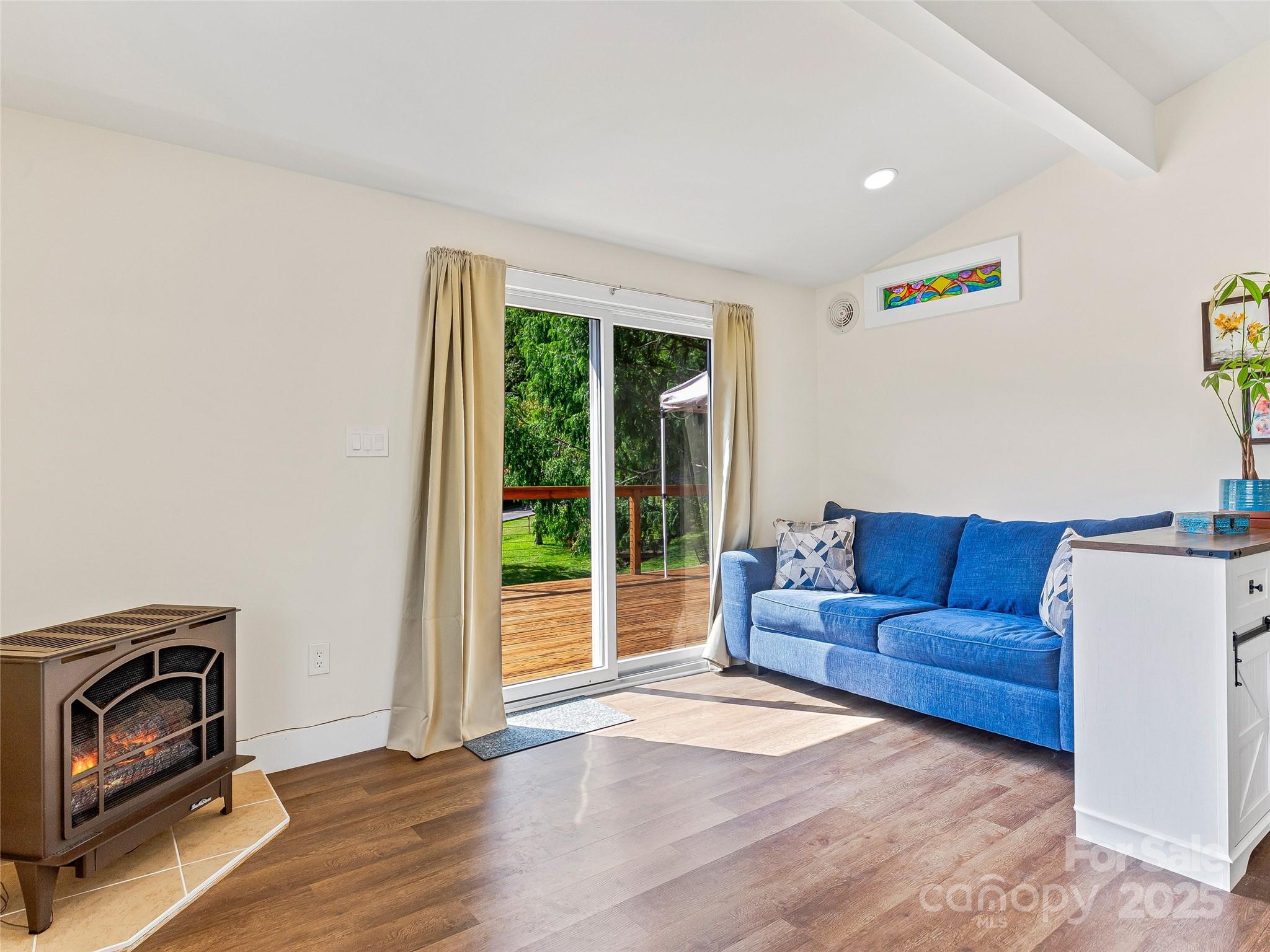 190 Smith Cove Road