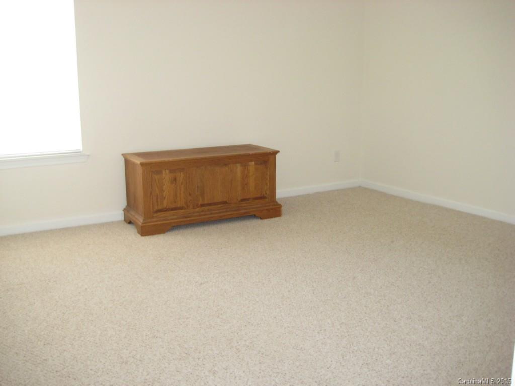 Sandy Pointe - Residential