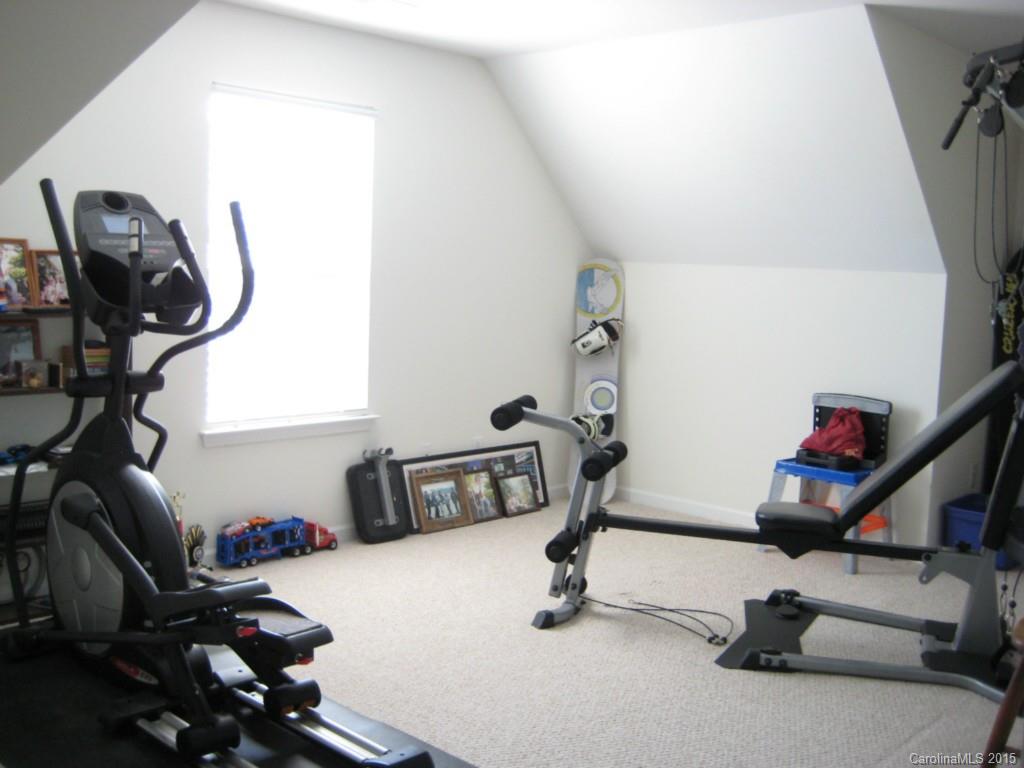 Sandy Pointe - Residential