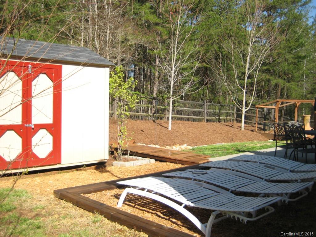 Sandy Pointe - Residential