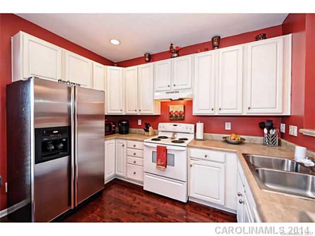 Oakbrooke - Residential Lease