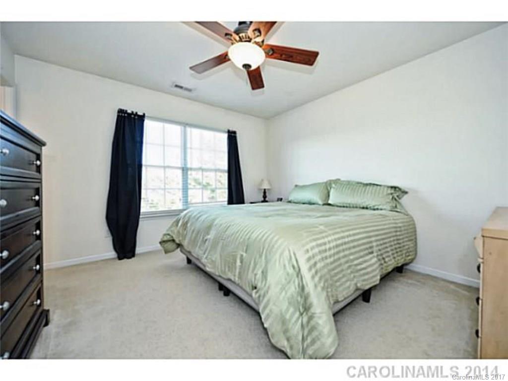 Oakbrooke - Residential Lease