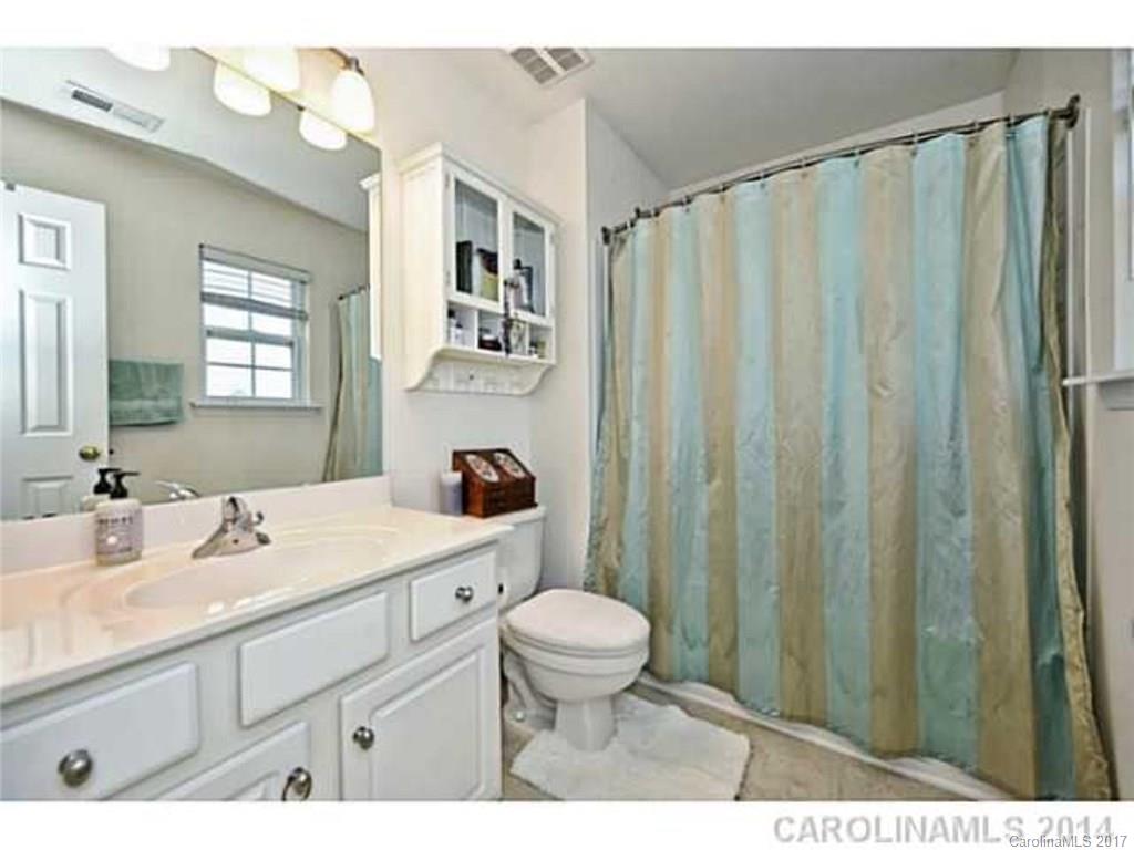 Oakbrooke - Residential Lease