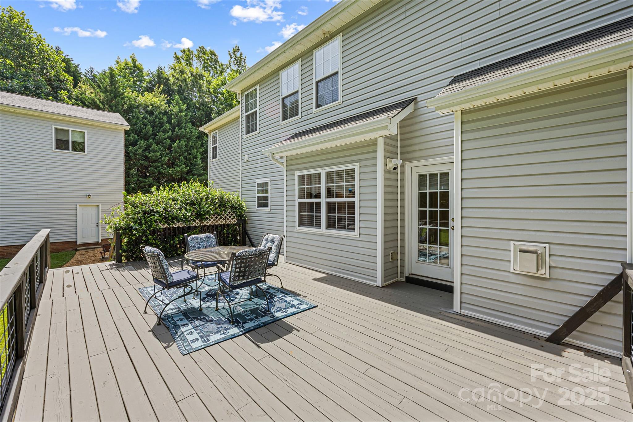 Lynnwood Farms - Residential