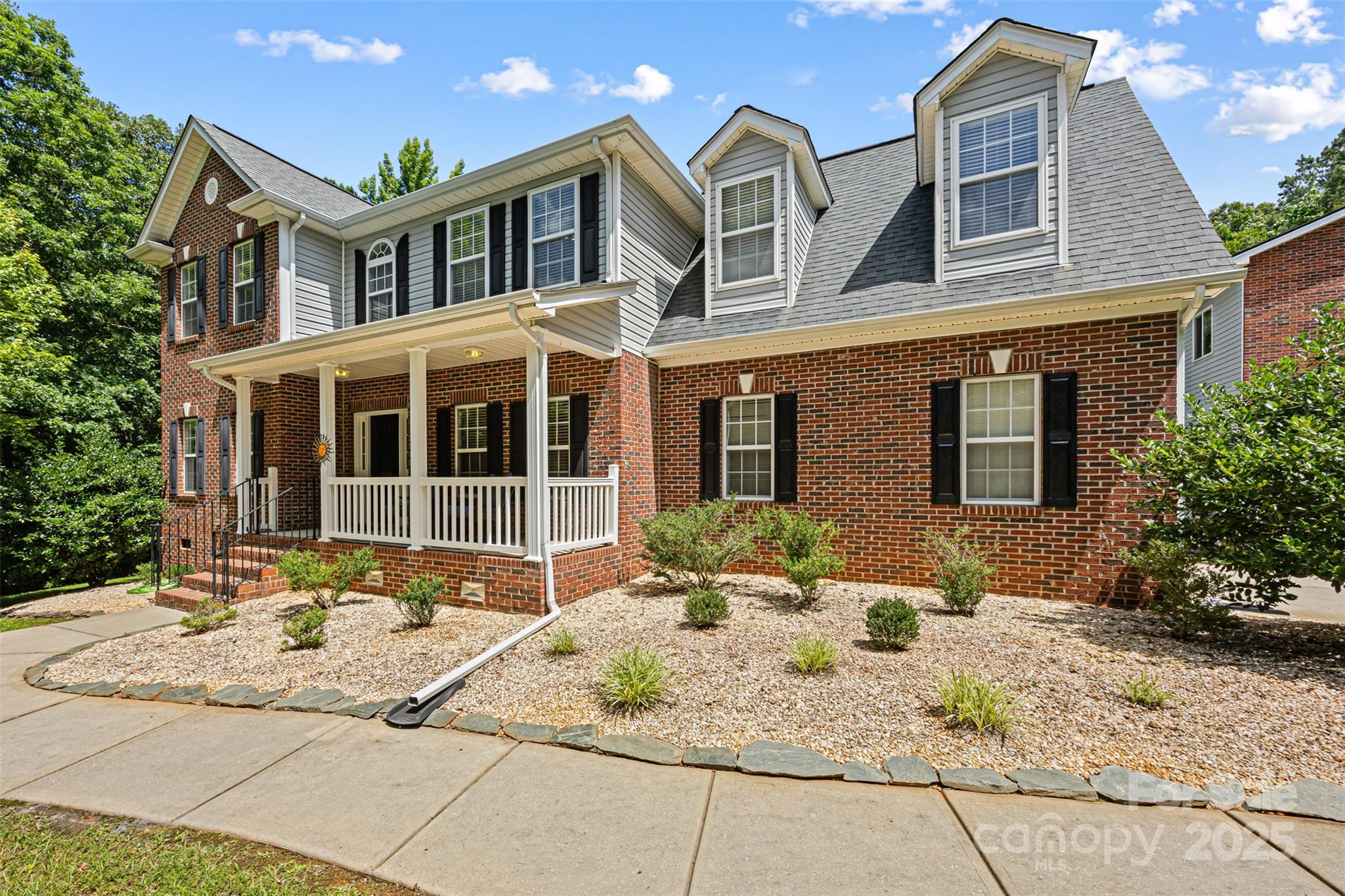 Lynnwood Farms - Residential