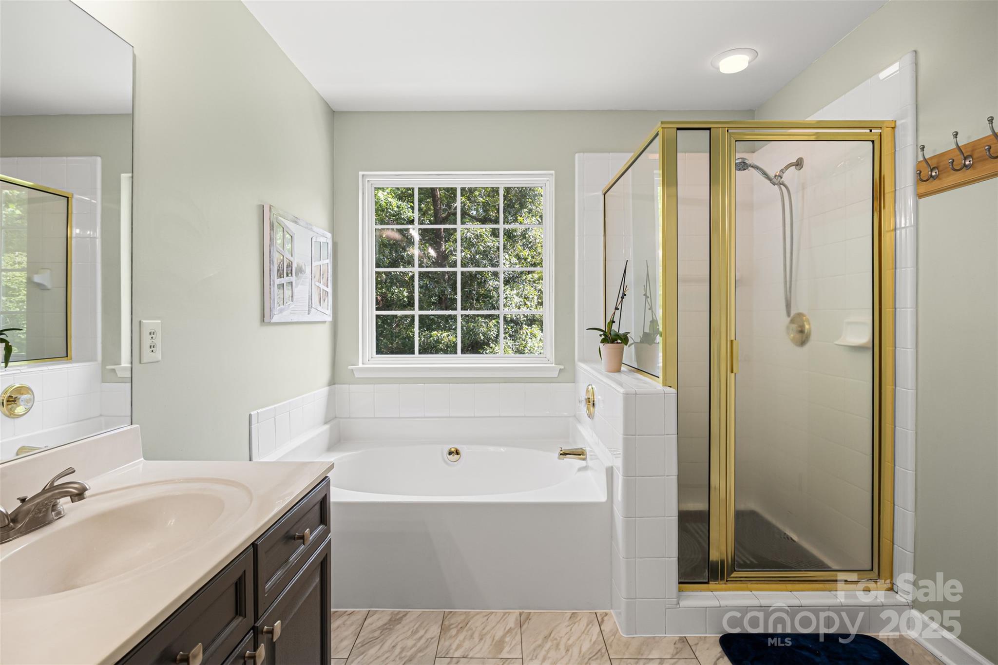 Lynnwood Farms - Residential