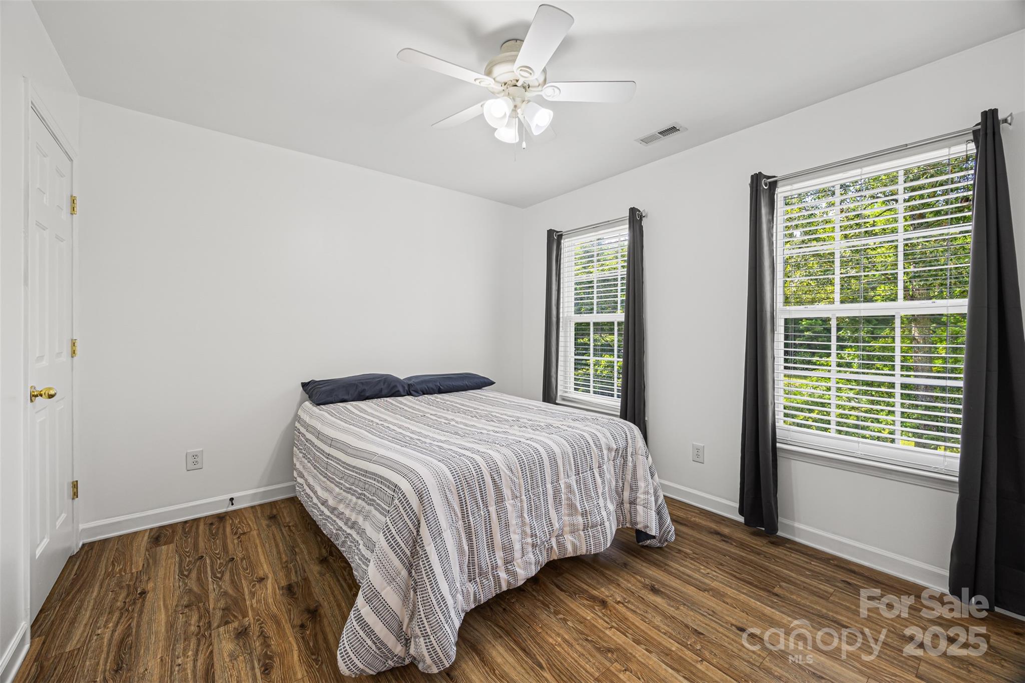 Lynnwood Farms - Residential