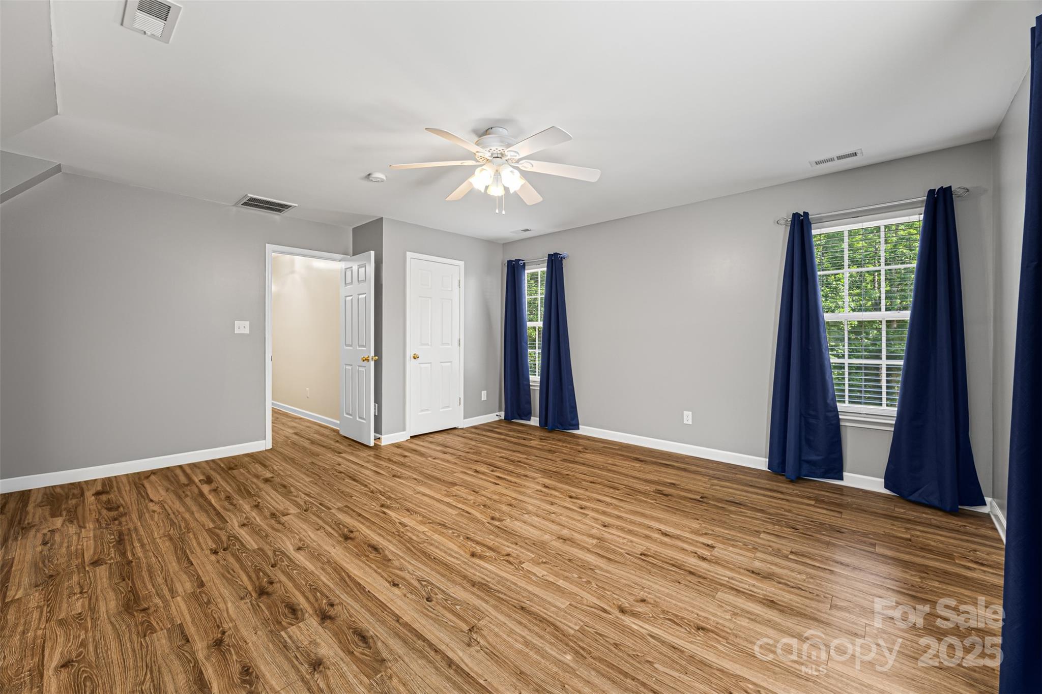 Lynnwood Farms - Residential