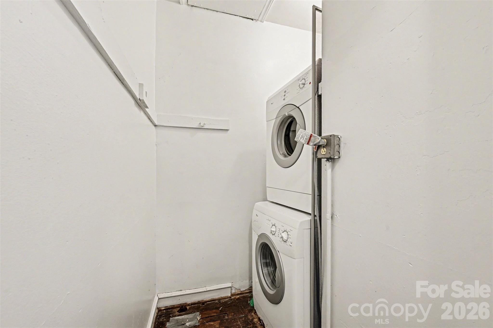 Jameston Place - Residential