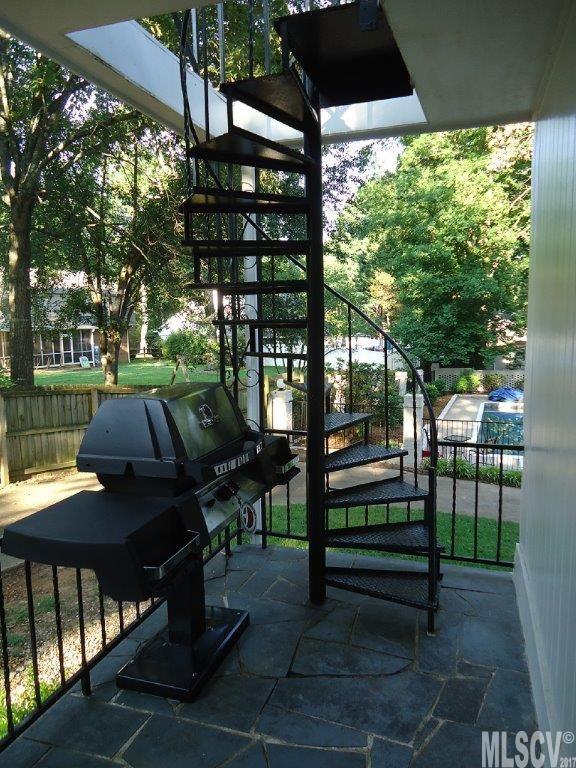 Huntington Forest - Residential