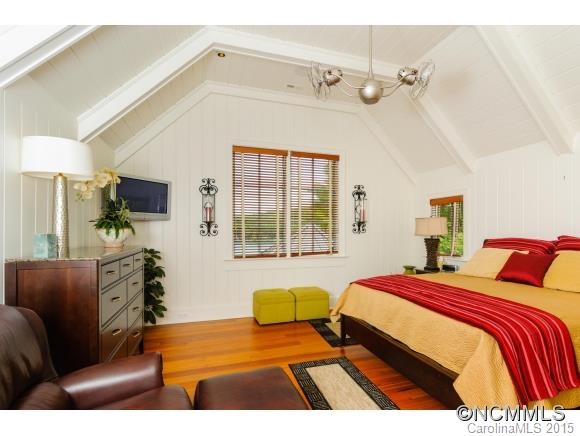 Lake Toxaway Estates - Residential