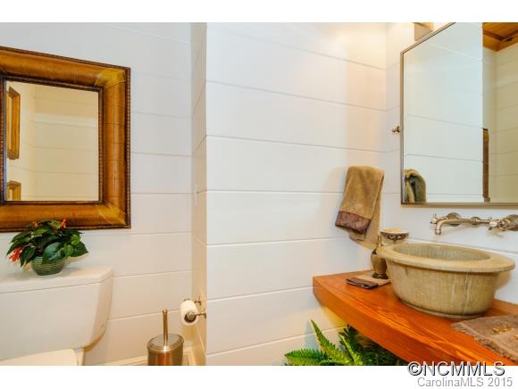 Lake Toxaway Estates - Residential