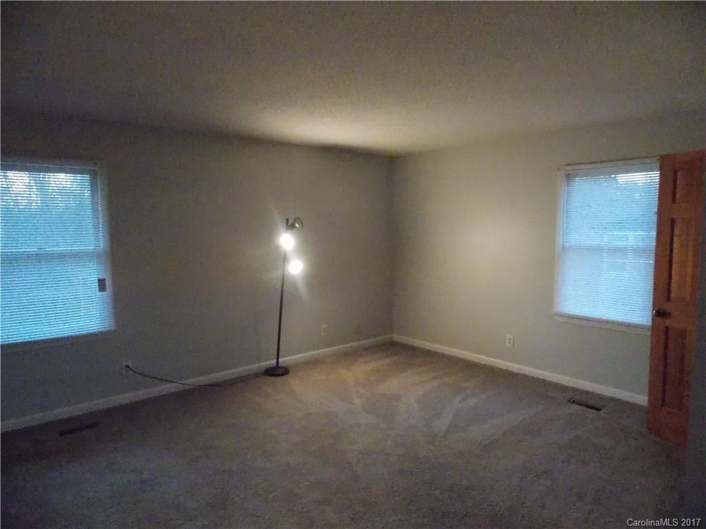 Olde Williamsburg - Residential