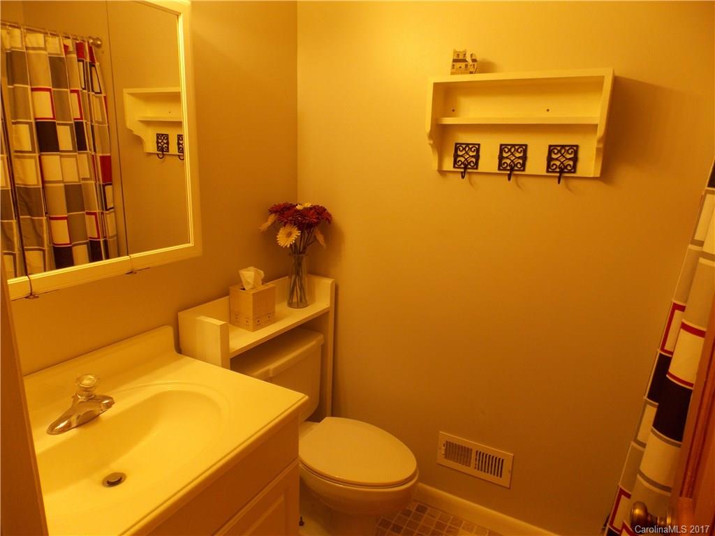 Olde Williamsburg - Residential