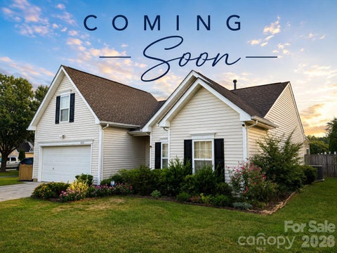 Photo of 10323 Green Hedge Avenue, Charlotte, NC 28269 (MLS # 4419827)