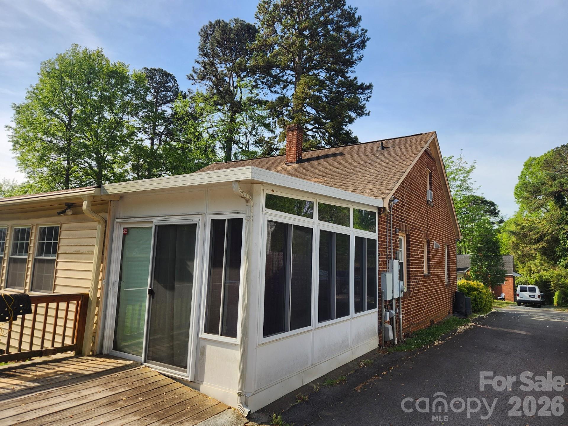 Commonwealth Park - Residential