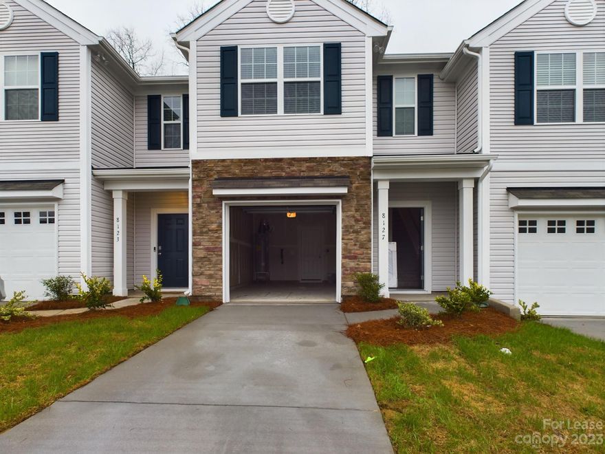 Brand New 3bed 2.5 bath  Townhome available for rent ! open concept dining room, family & kitchen w/ a large island. The kitchen includes shaker style cabinets, granite countertops, stainless steel electric range, microwave & dishwasher. Spacious primary suite with large closet and on-suite bathroom with double vanities, large shower and linen closet.  This location is perfect for an easy commute in Charlotte! Whether you are wanting to be near Downtown Charlotte, Northlake, Huntersville or Mountain Island-this location is convenient to everything.