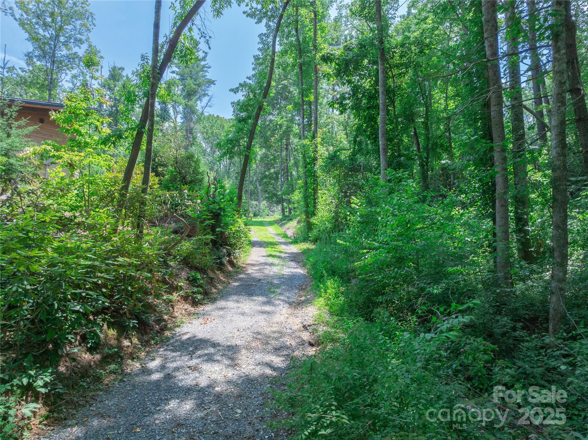 Sovereign Oaks - Land