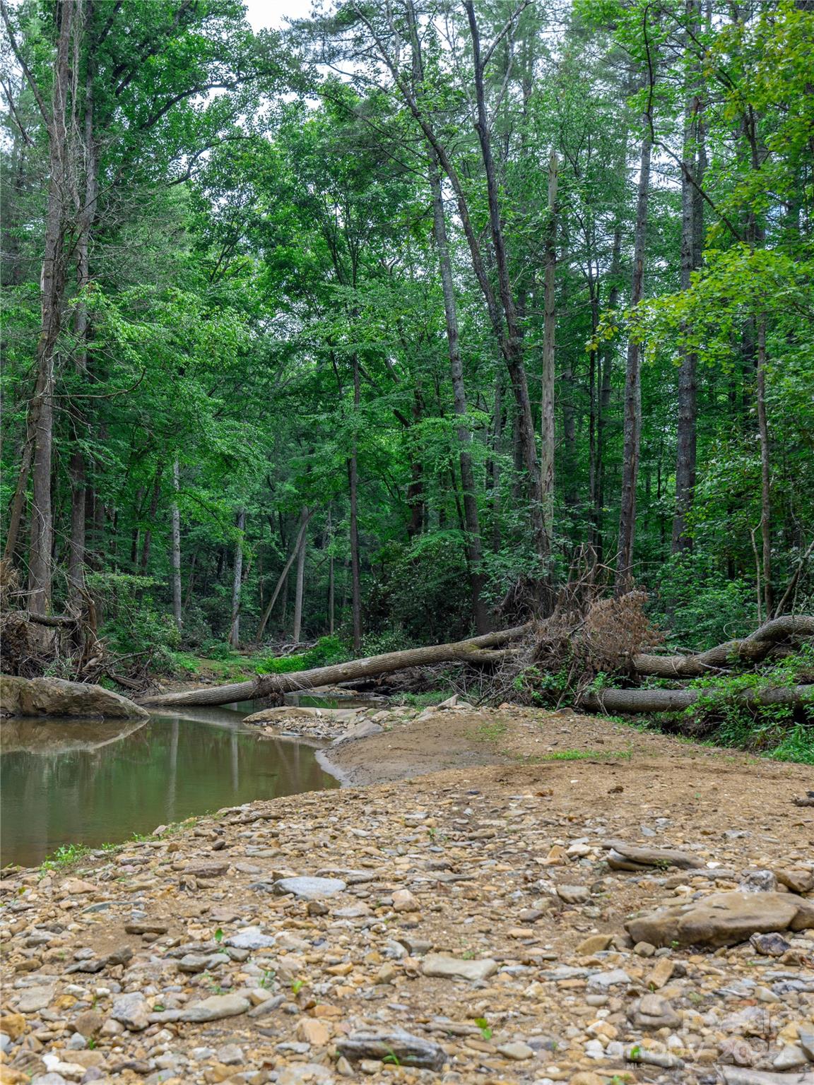Sovereign Oaks - Land