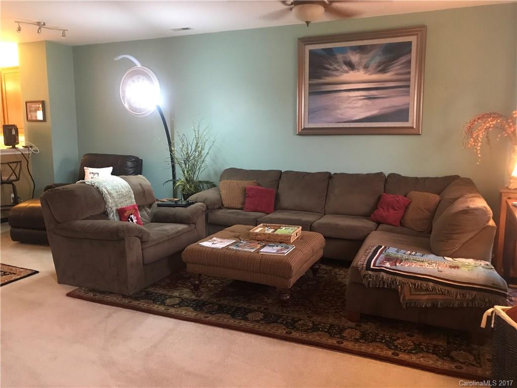 Lake Park - Residential