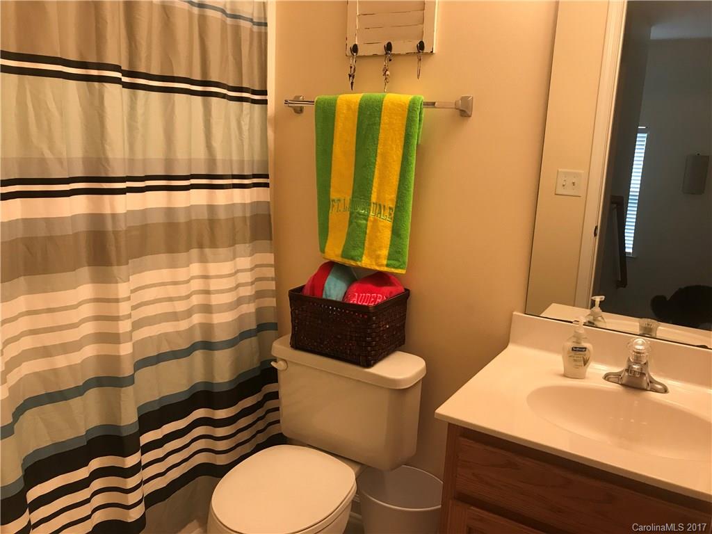 Lake Park - Residential