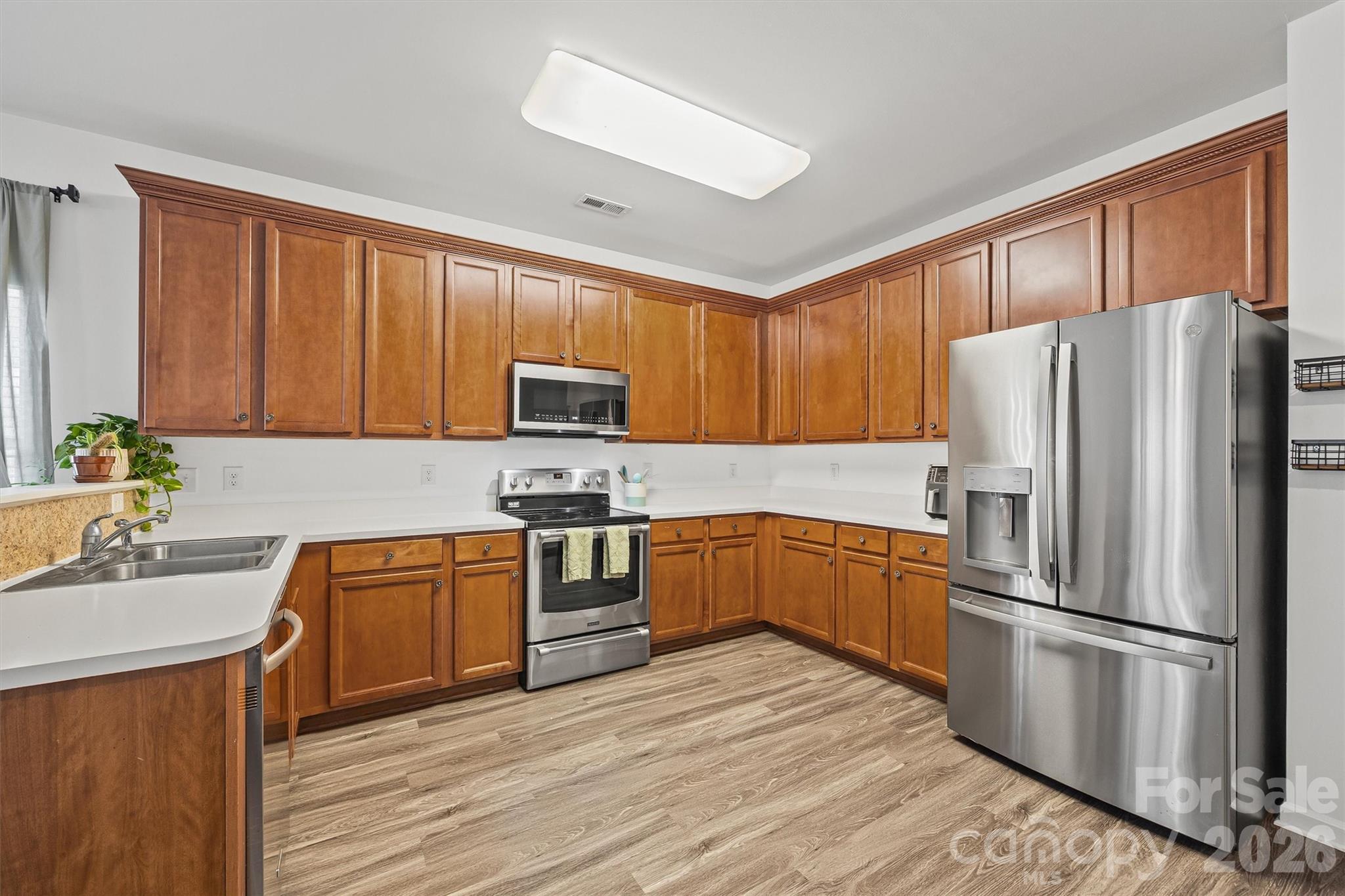 Sandy Pointe - Residential