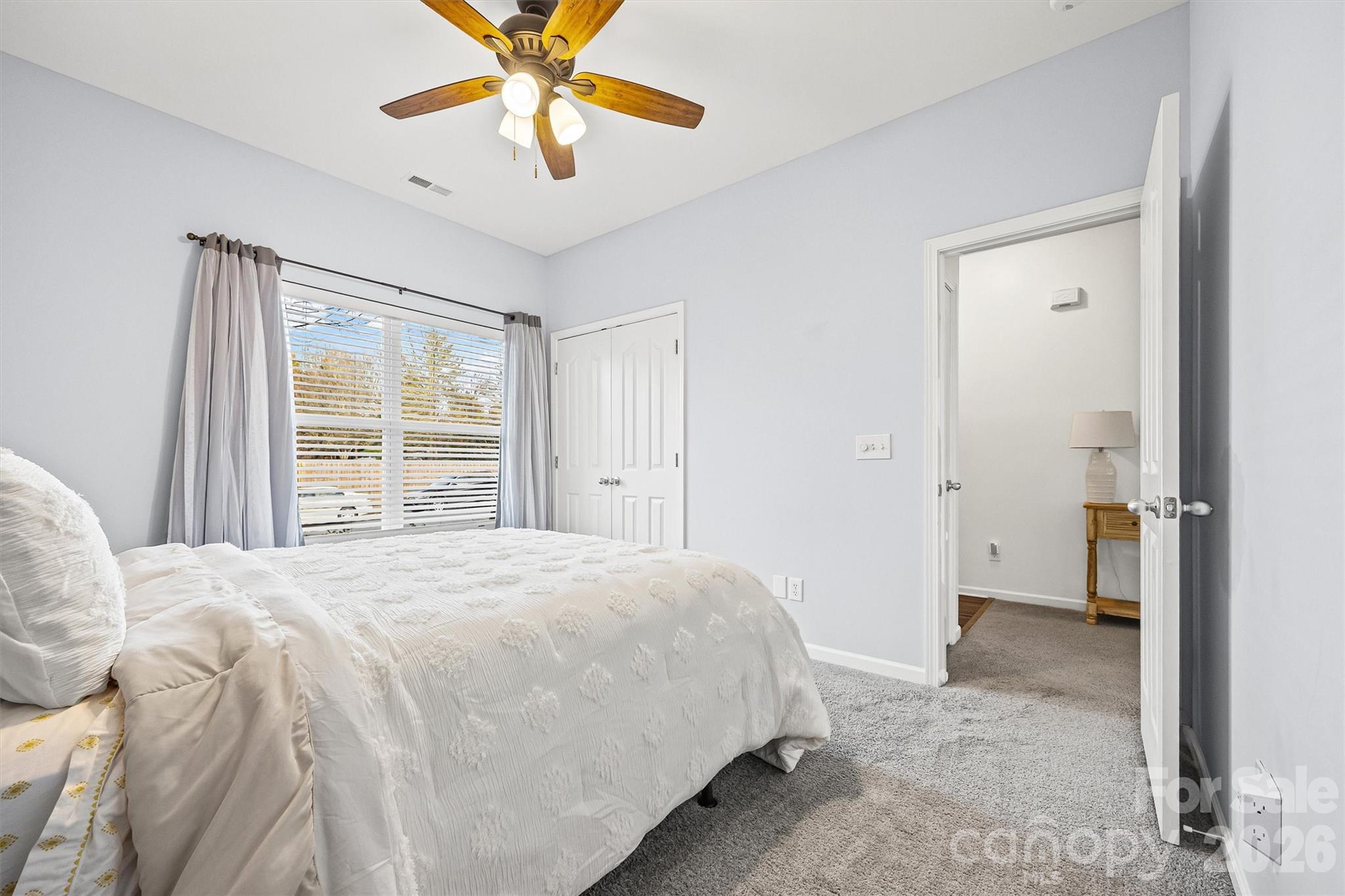 Sandy Pointe - Residential