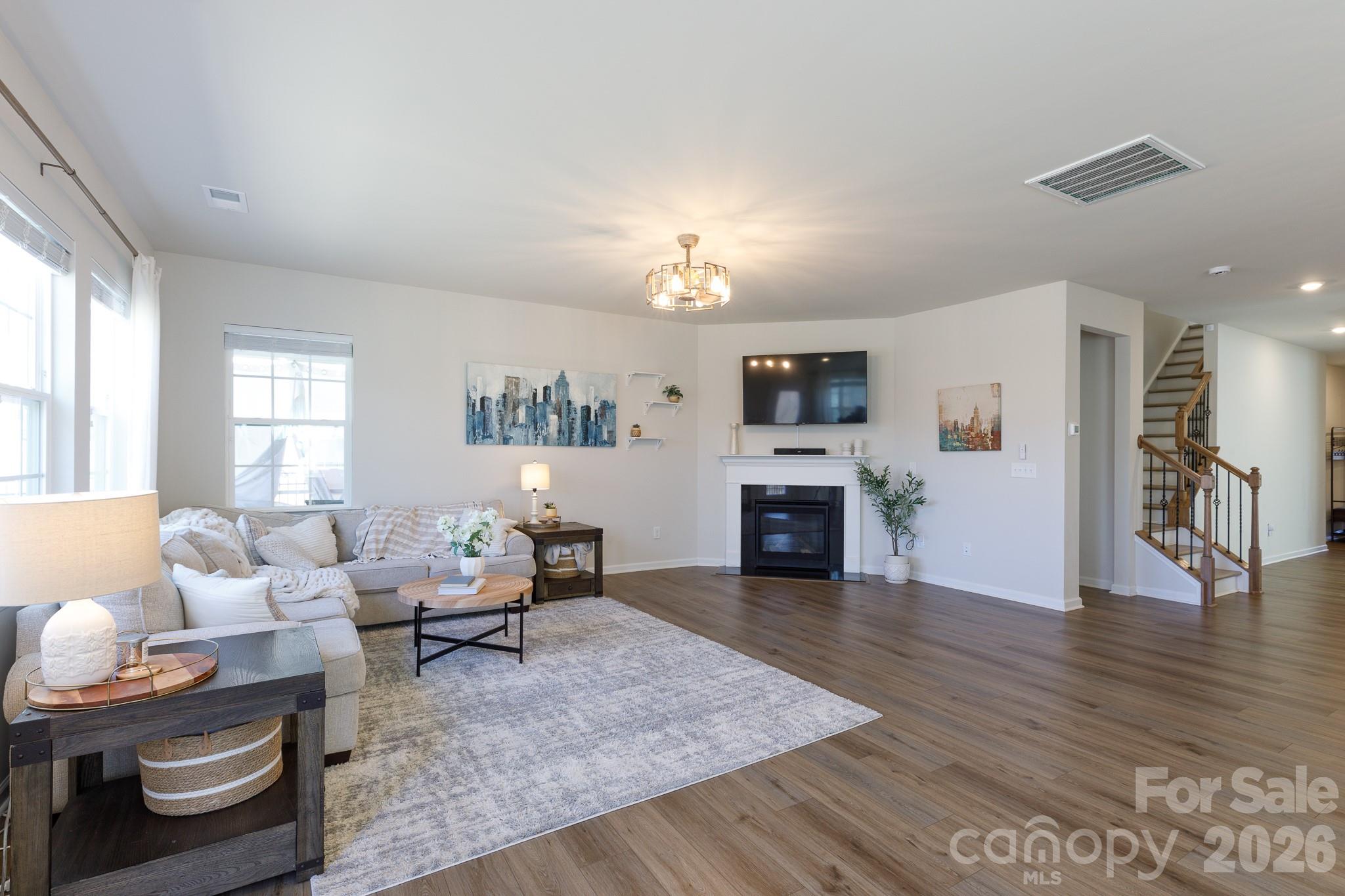 Elizabeth - Residential