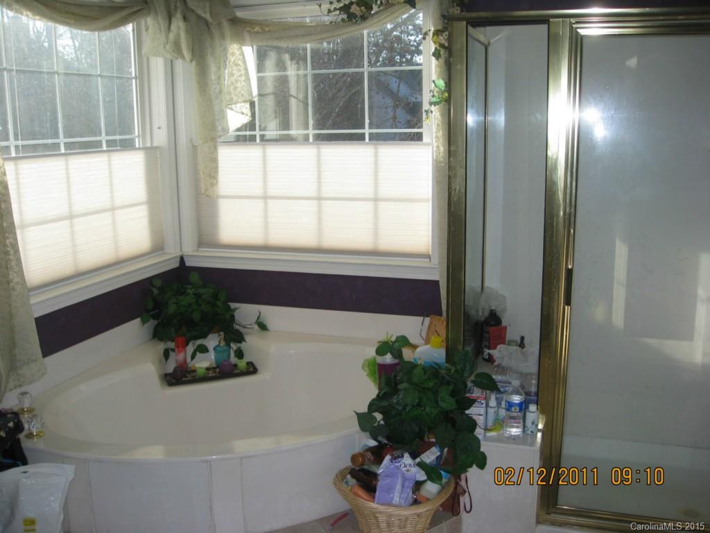 Highland Creek - Residential Lease