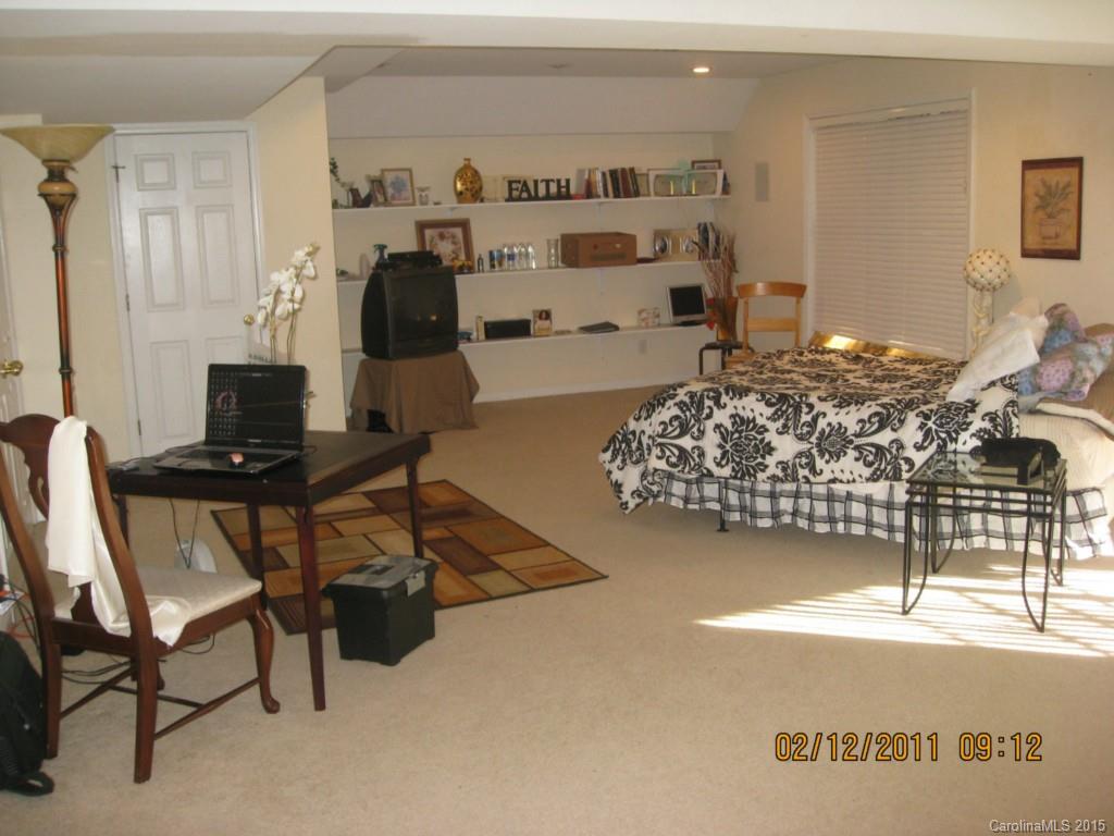 Highland Creek - Residential Lease