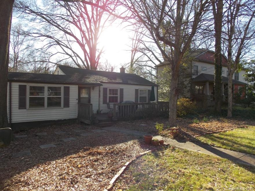 Three bedroom home in sought after Southend area.  Fenced backyard, detached single car garage.  Hardwoods in most living areas, tile in kitchen. Possible remodel/re-build.  Near shopping, restaurants, light rail, Southend area.