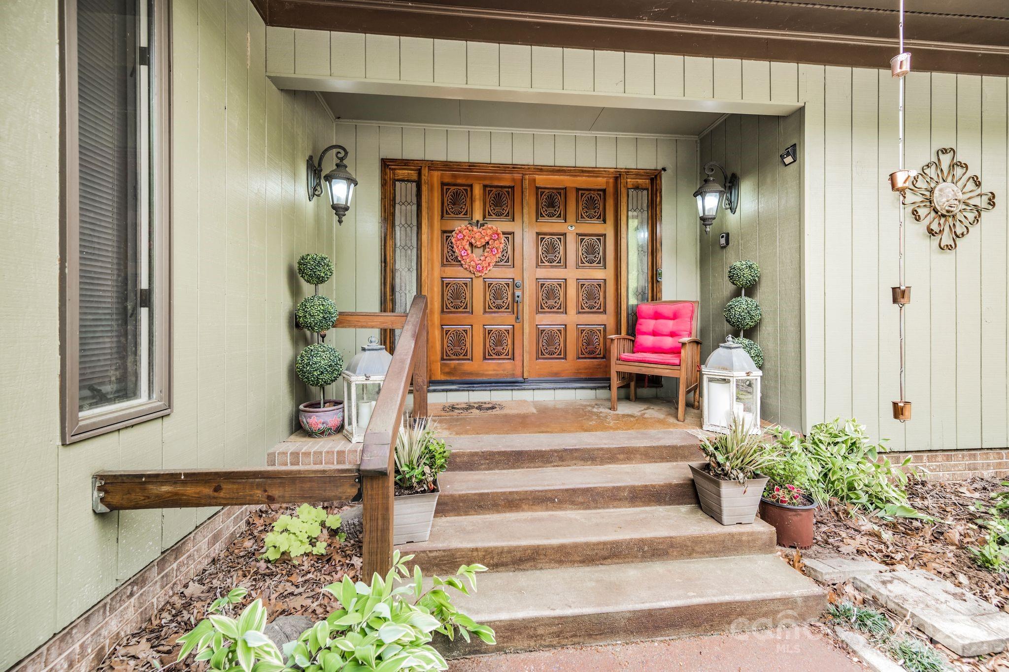 78 Scalybark Trail