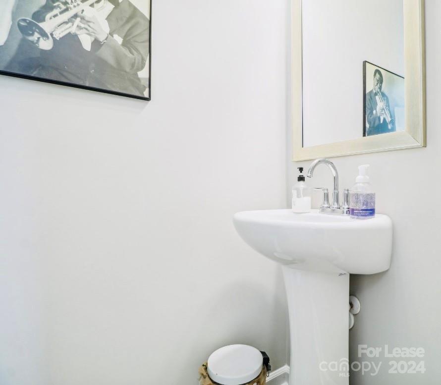 The Falls - Residential Lease