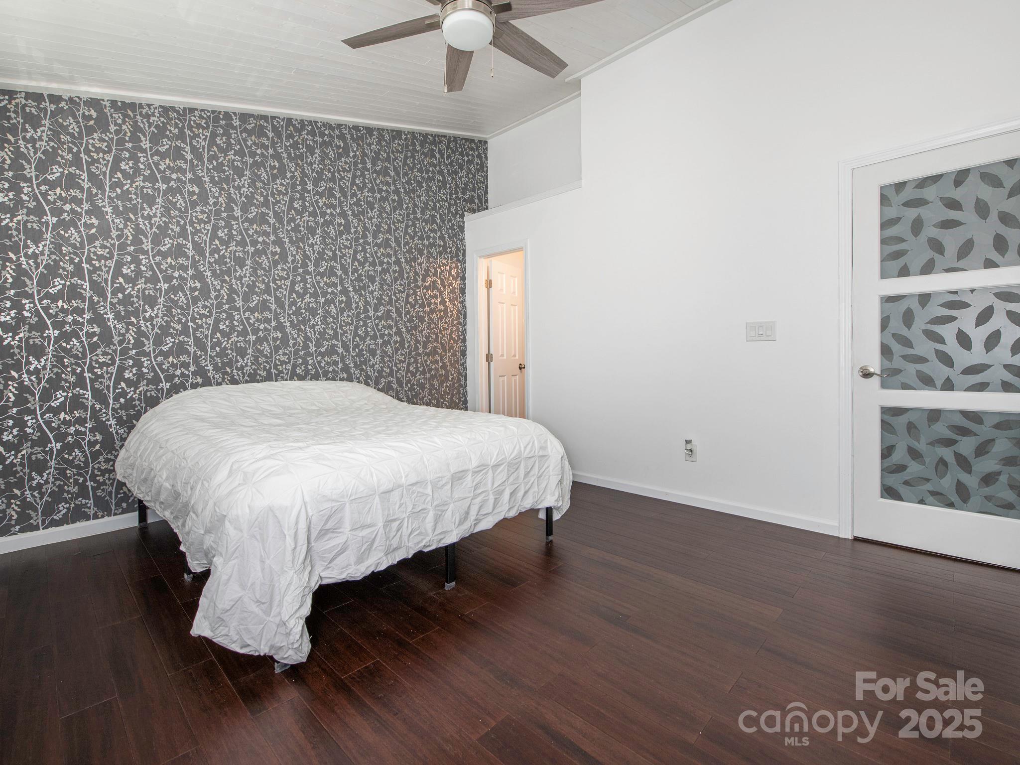 Sardis Glen - Residential