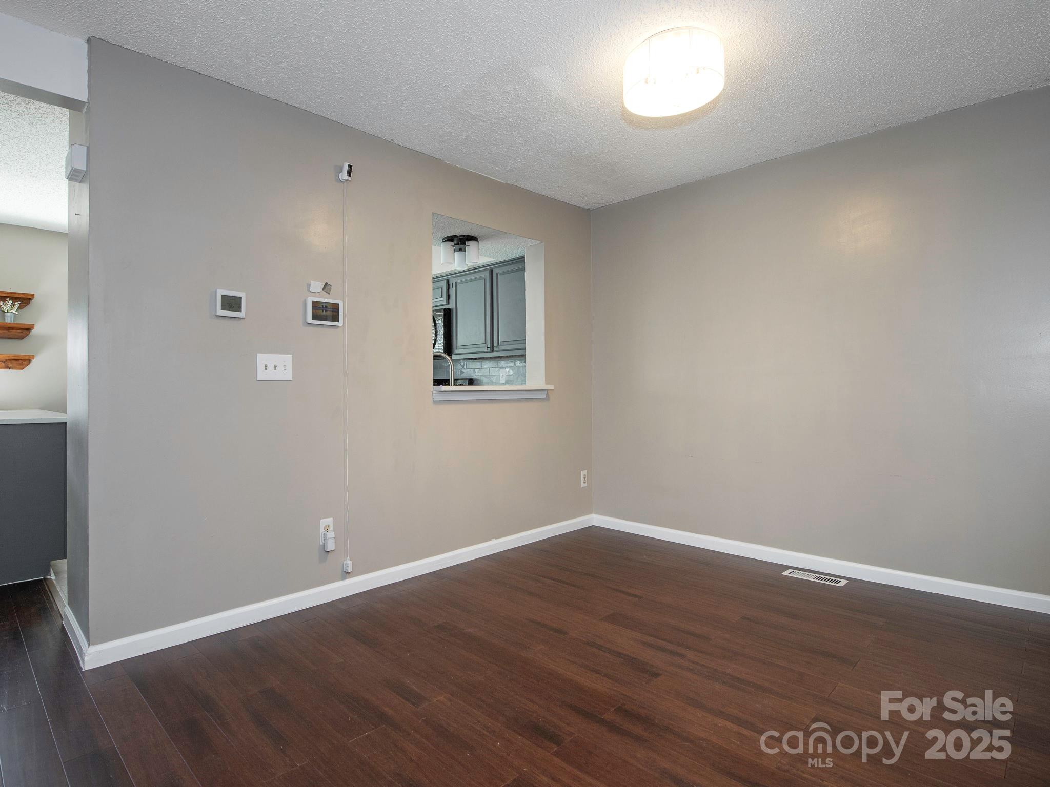 Sardis Glen - Residential