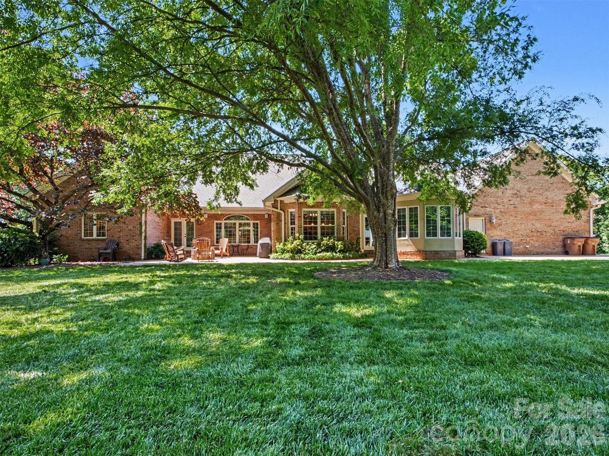 Stone Gate - Residential