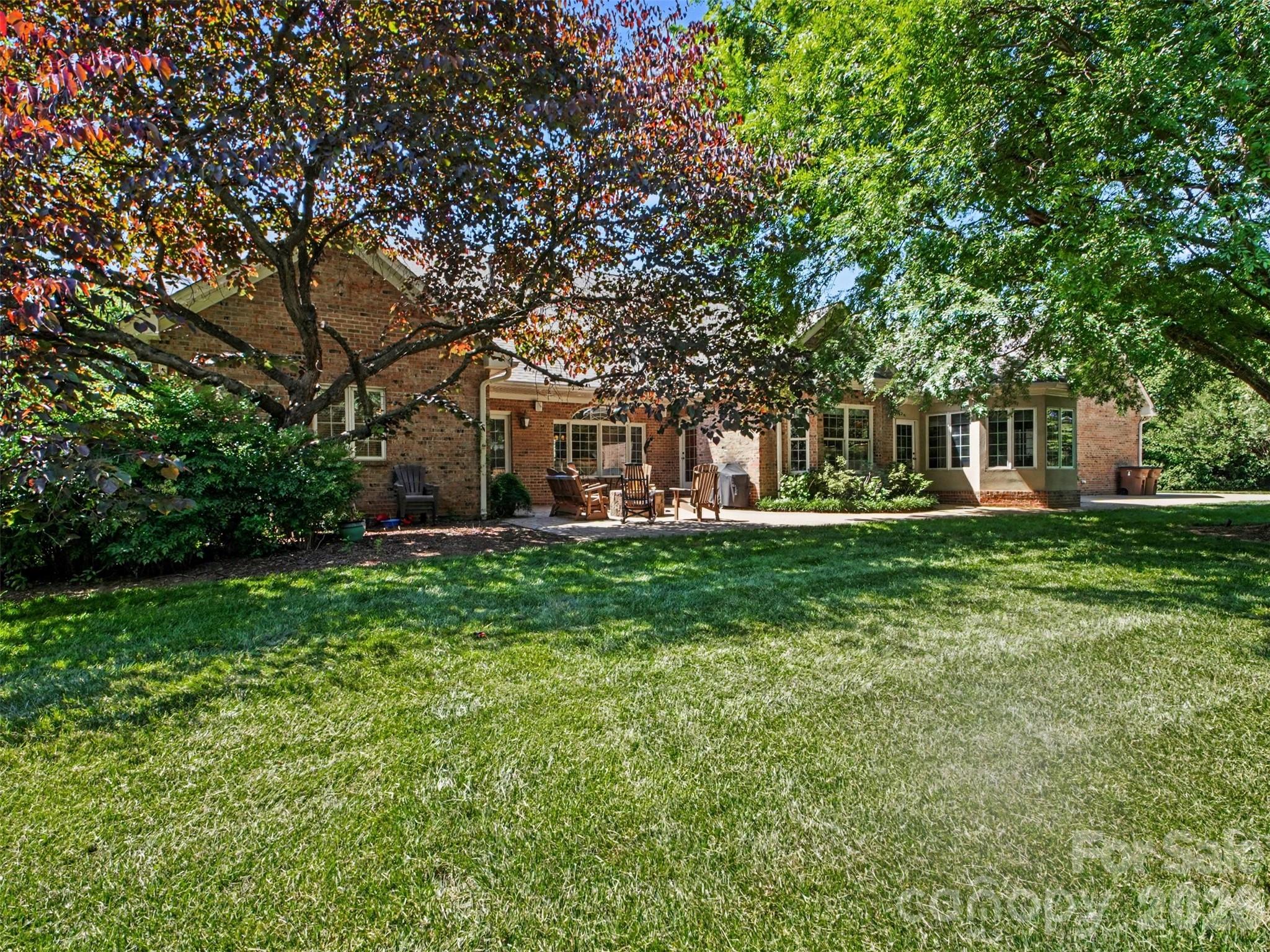 Stone Gate - Residential