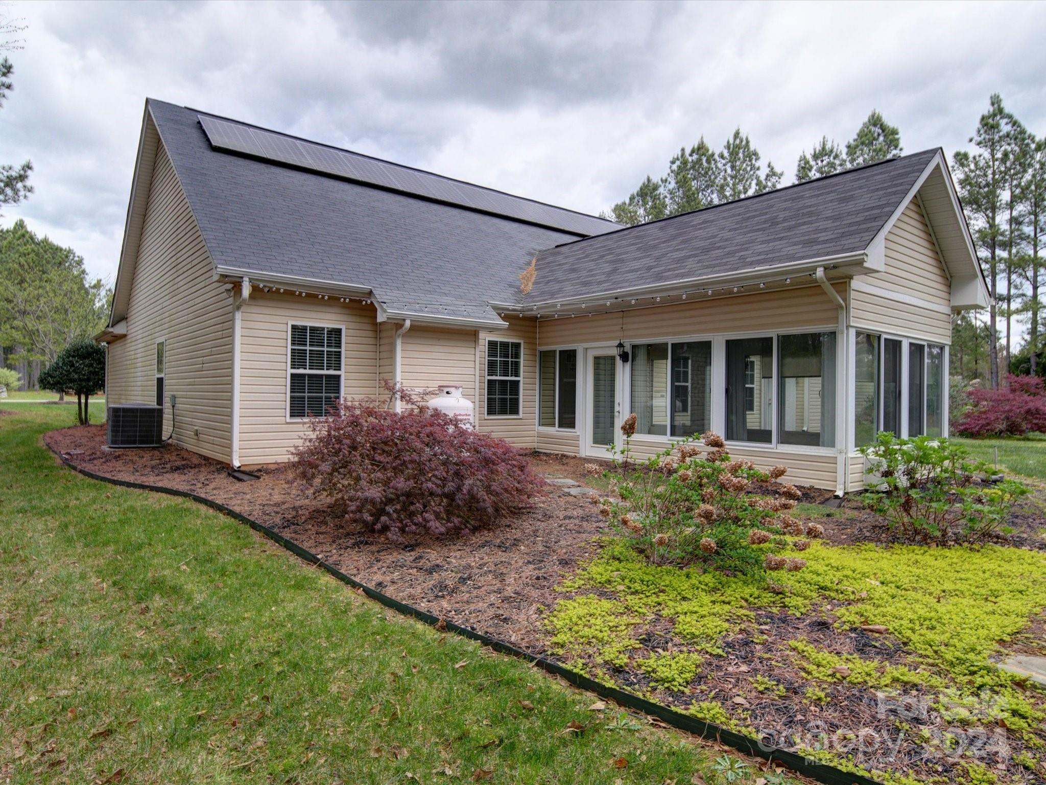 Lauren Pines - Residential