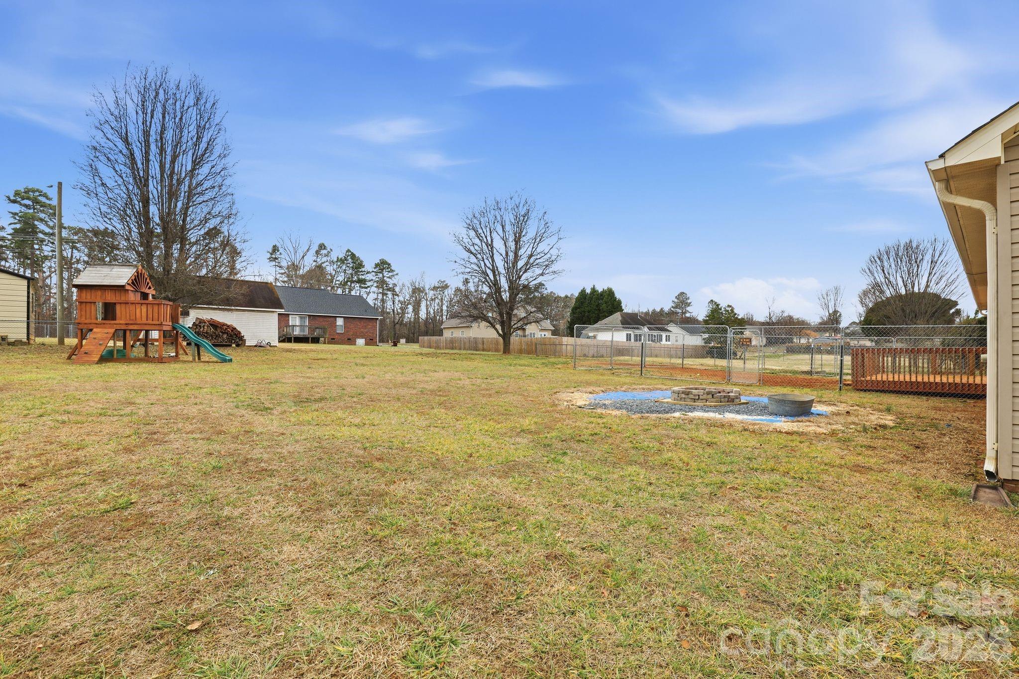 Fox Ridge - Residential