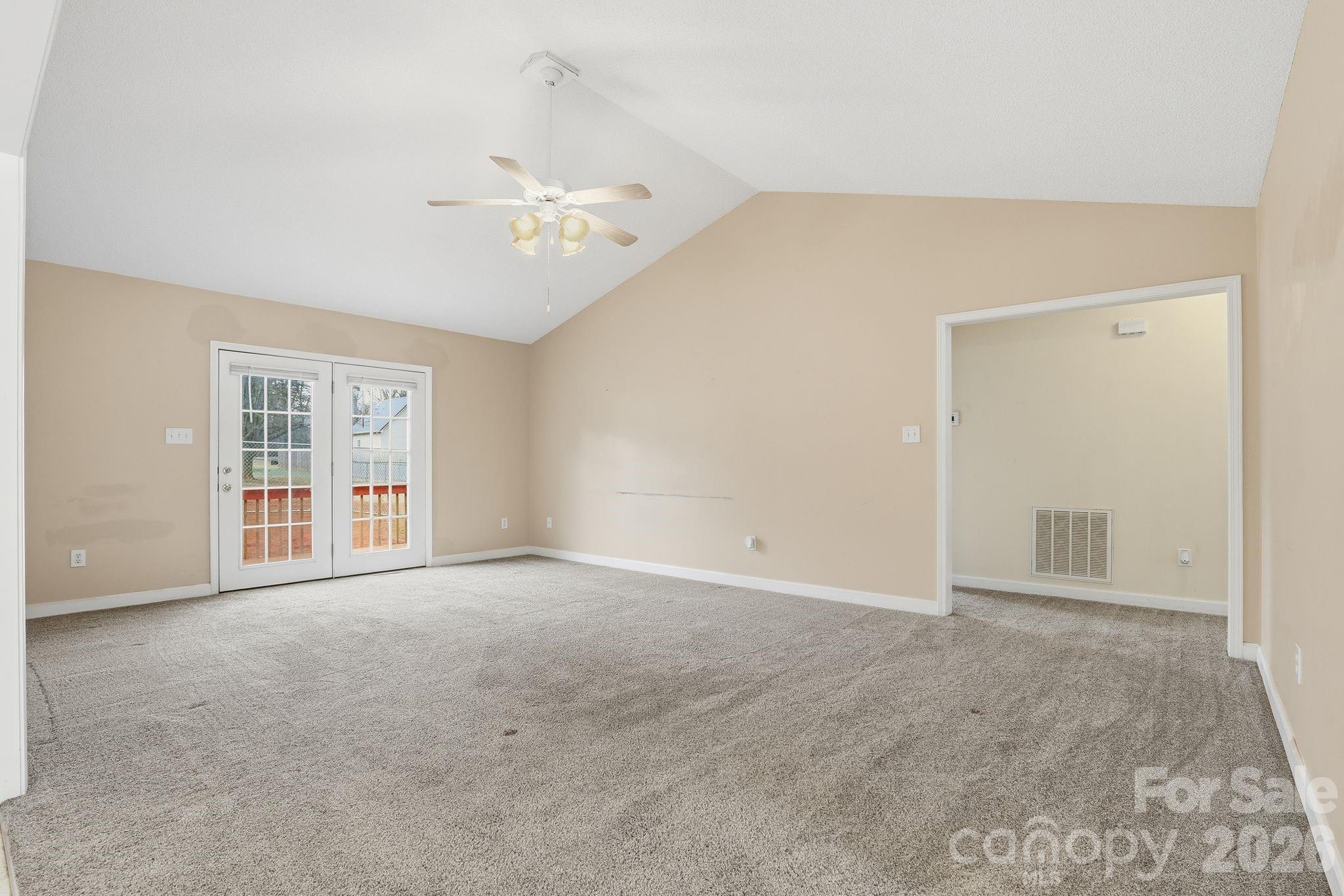 Fox Ridge - Residential