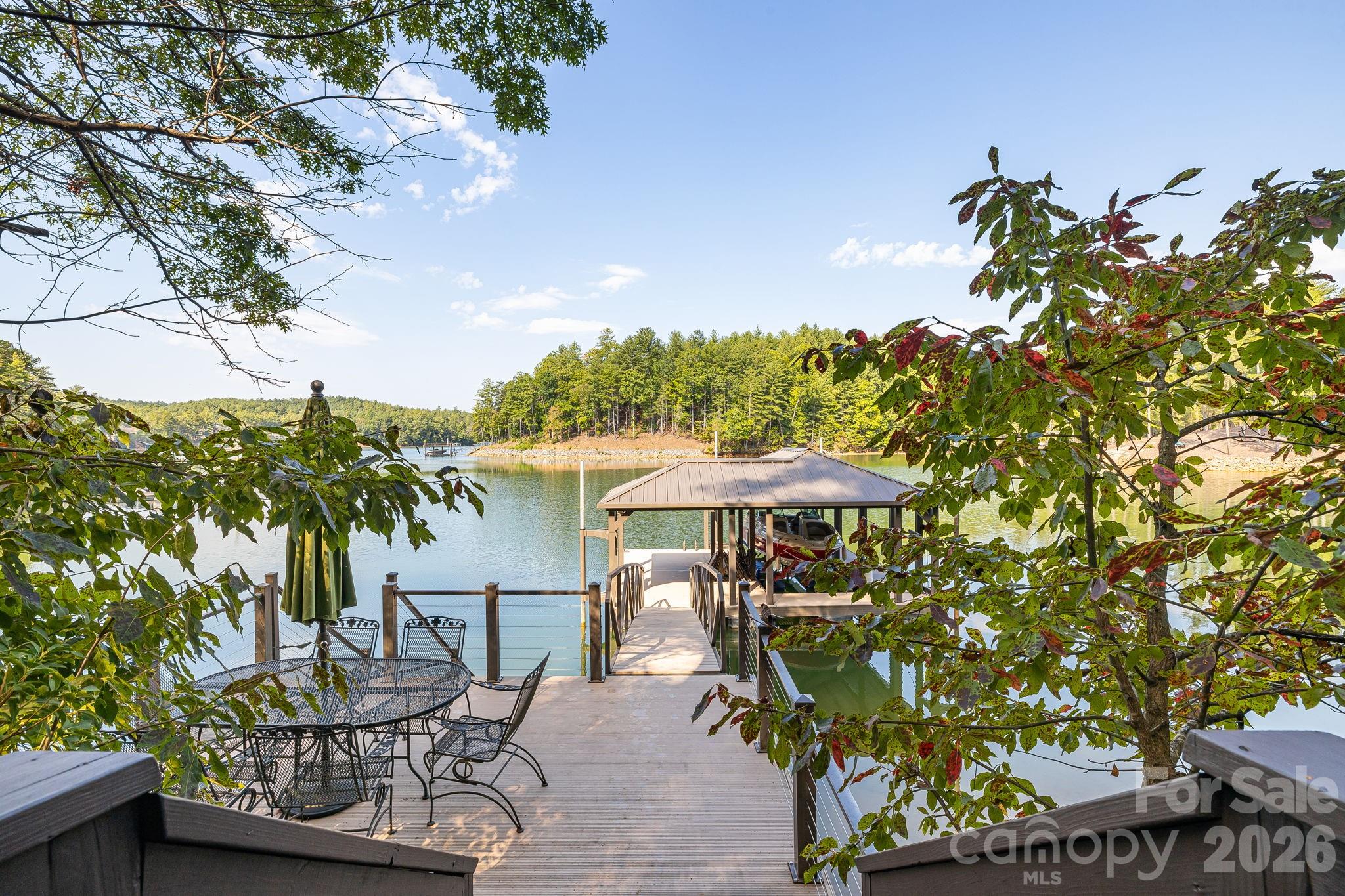 1264 Ten Whigs Ridge