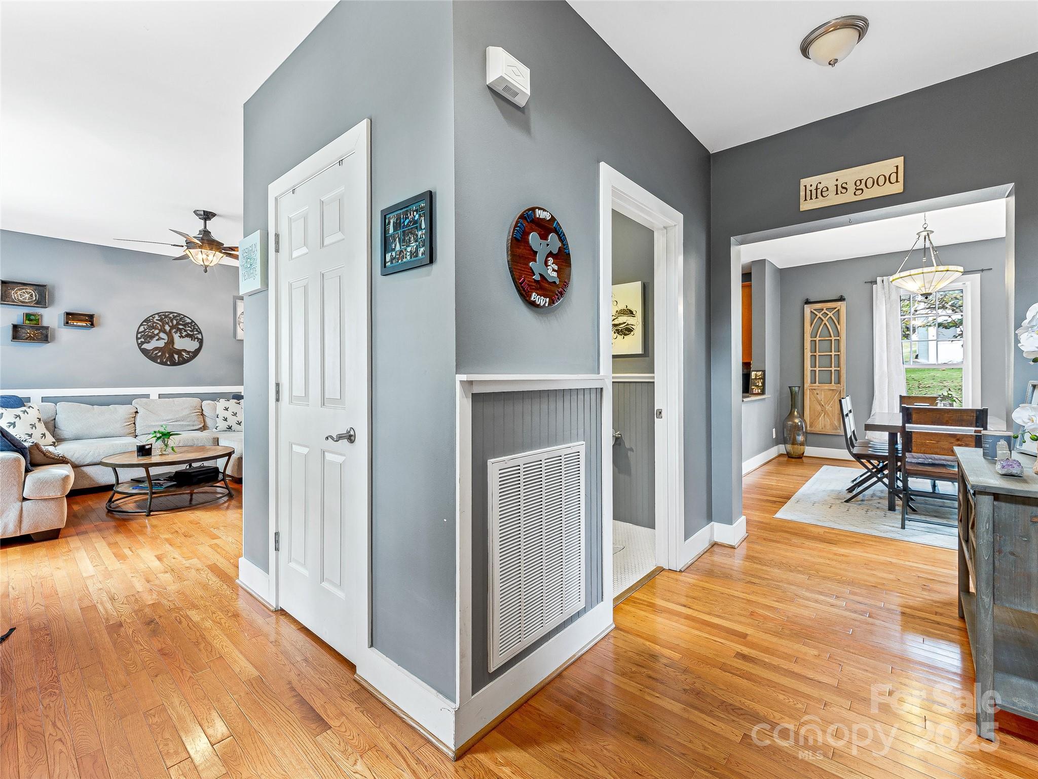455 Riverview Drive