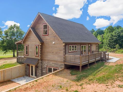 A home in Rutherfordton