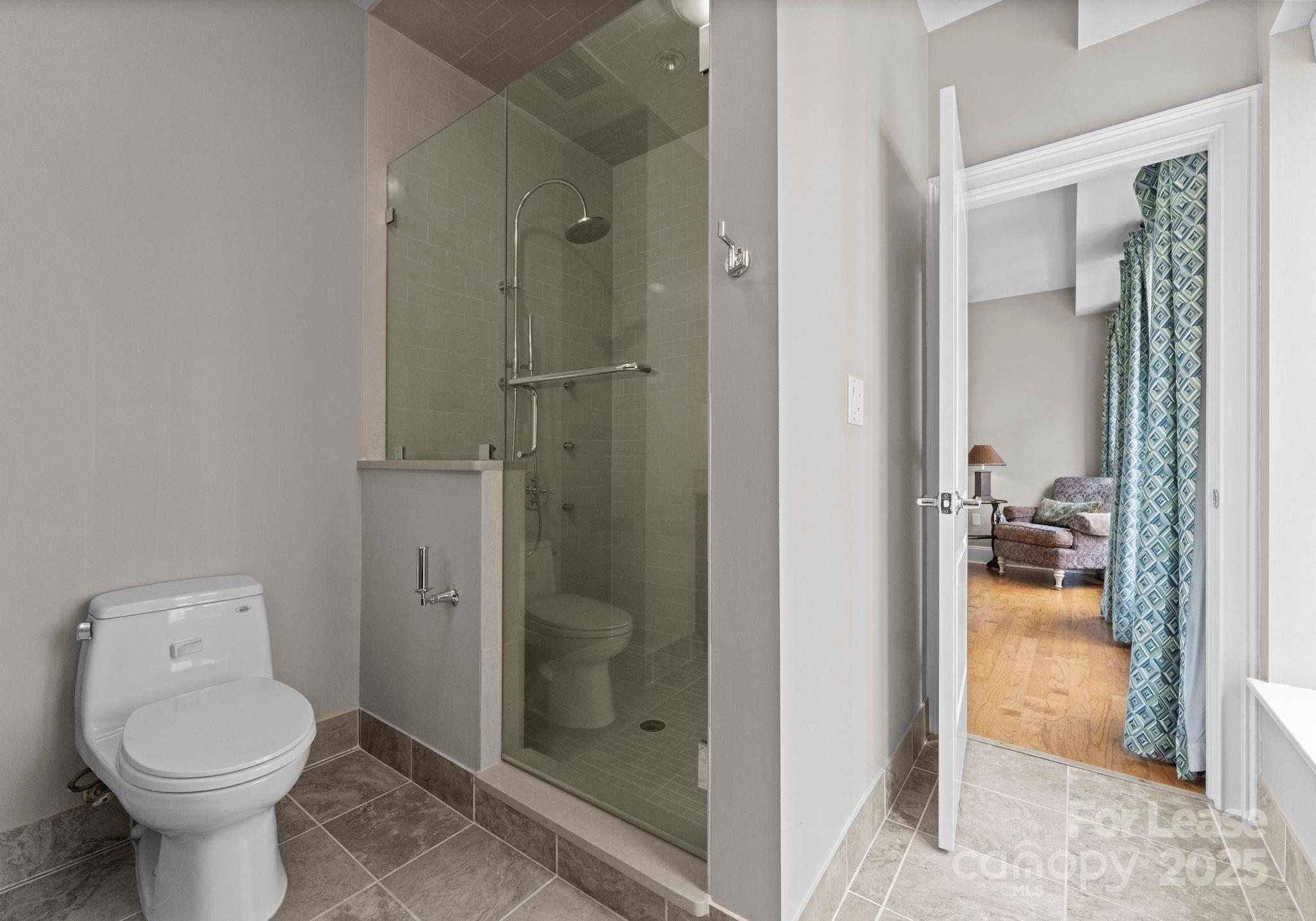 400 North Church - Residential Lease