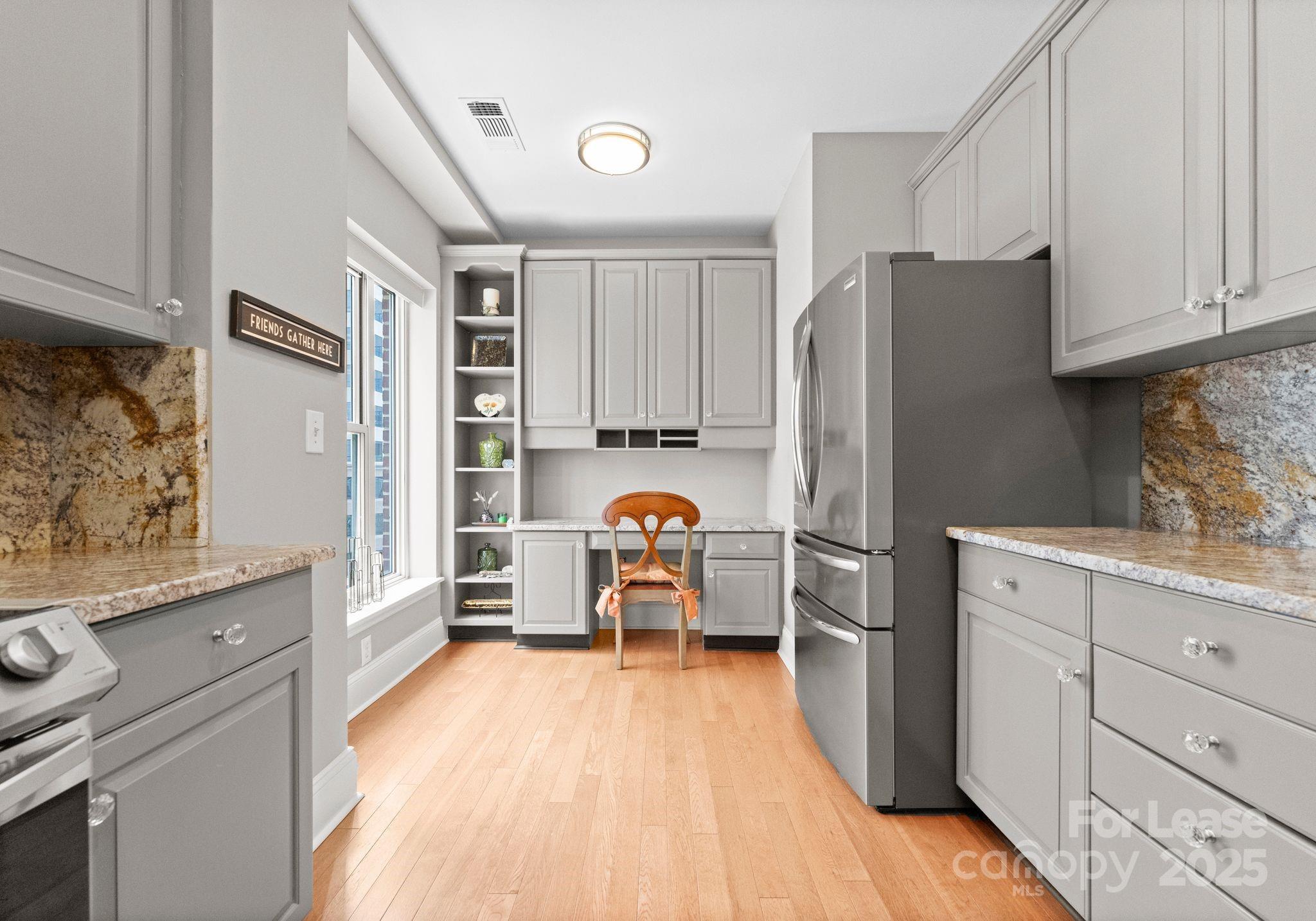 400 North Church - Residential Lease