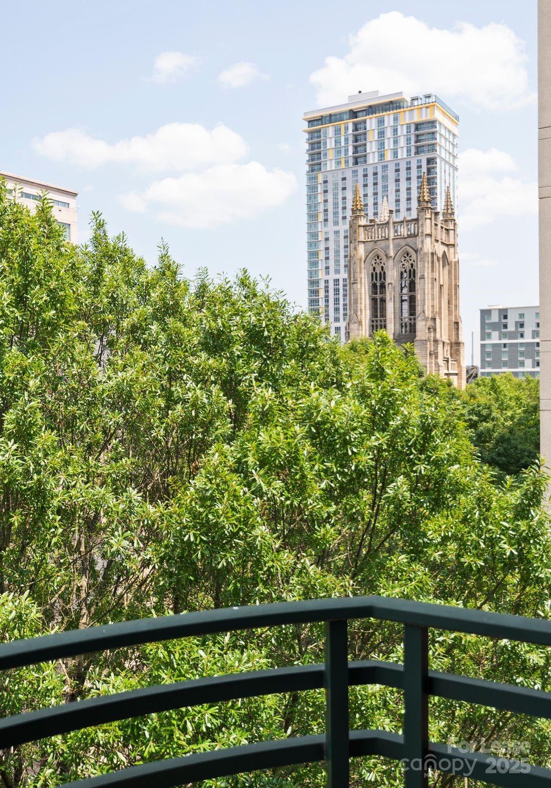 400 North Church - Residential Lease