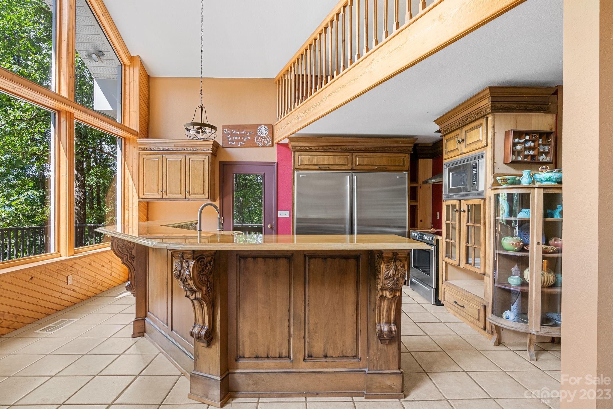 Gladyview Estates - Residential Income