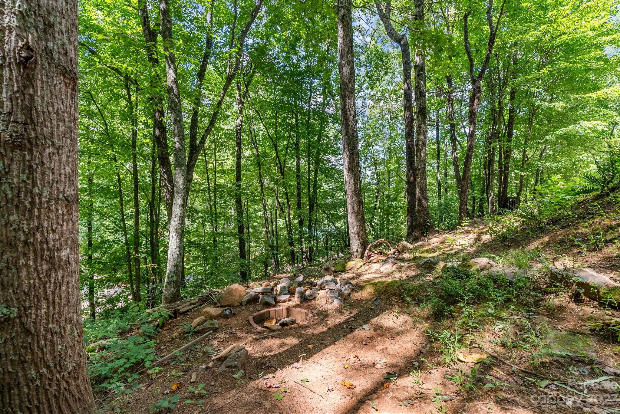 Gladyview Estates - Residential Income