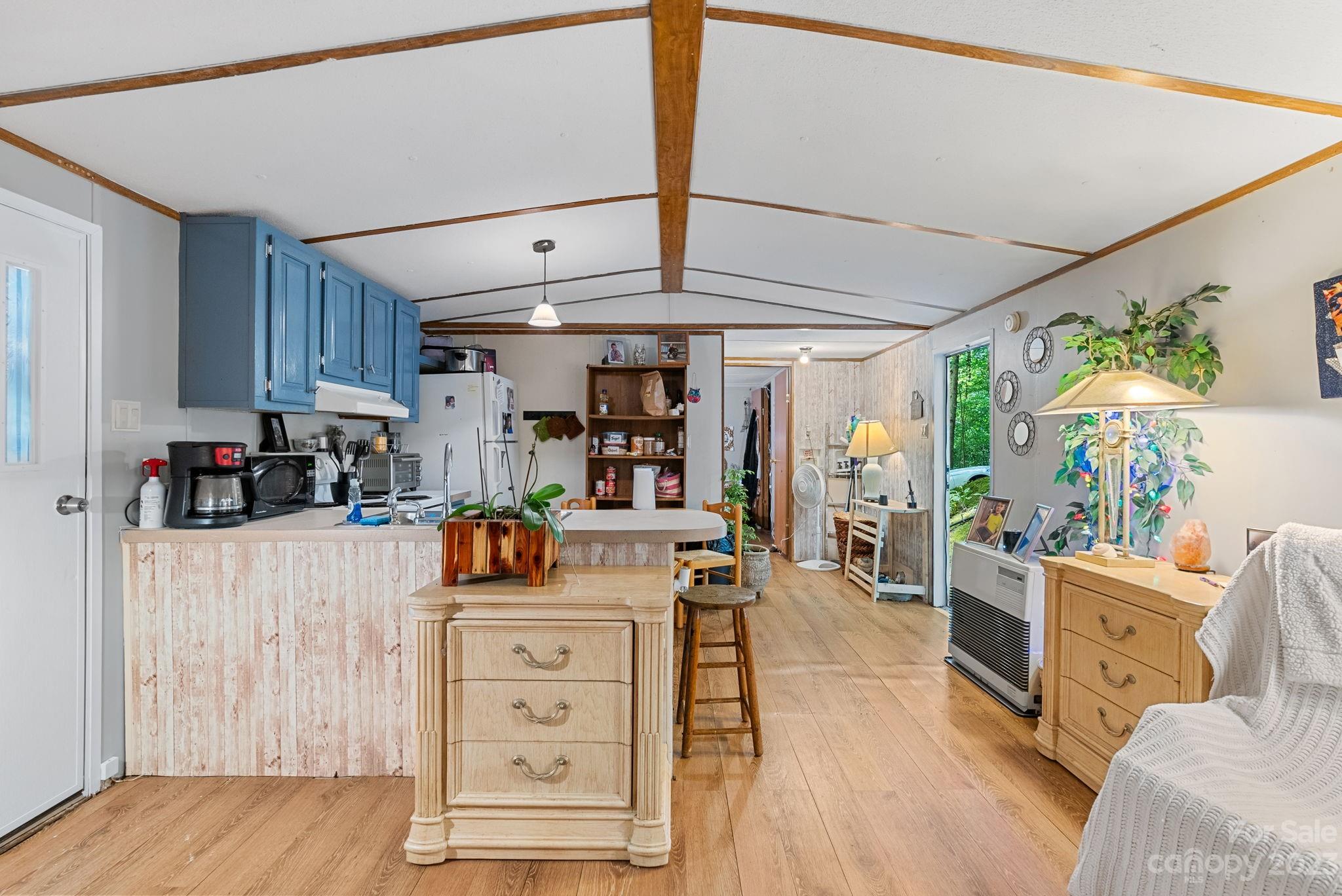 Gladyview Estates - Residential Income