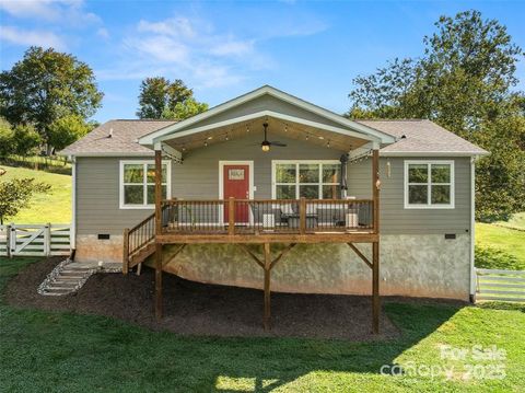119 Dapple Road Candler NC 28715